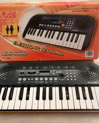 Tastiera Elettronica Miles MLS-6682