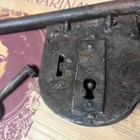 Antico lucchetto 1800