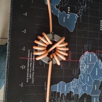 rfchoke o balun 1:1 
ferrite toroidale ft-240-43 
