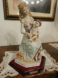 Statua di Porcellana Capodimonte 