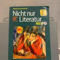 Libro letteratura tedesca "nicht nur literatur"