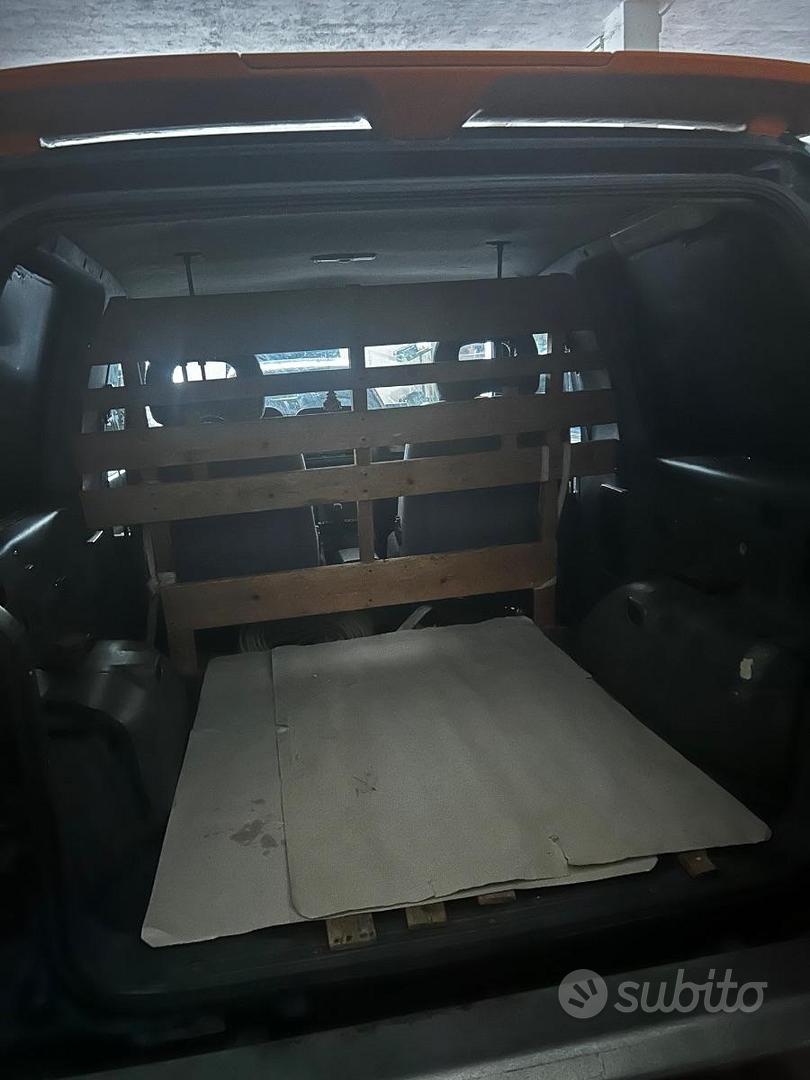 Mitsubishi Pajero 1999 photo 3