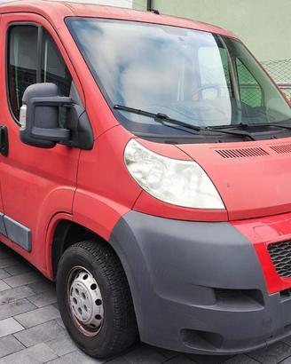 Furgone camperizzato - Peugeot Boxer omologato