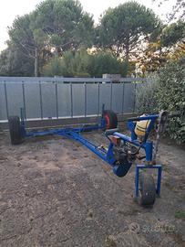 Carrelli semoventi a motore