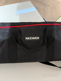 Treppiede video e foto Neewer