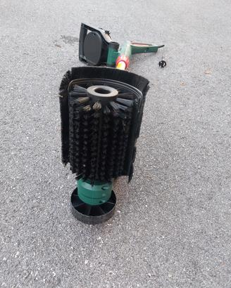 spazzola elettrica pulisci marciapiedi parkside 