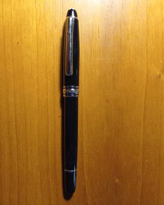 Penna MontBlanc Meisterstück