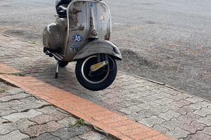 Vespa 125 vnb3t