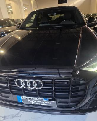 Audi Q8 50 TDI 286 CV quattro tiptronic S-LINE