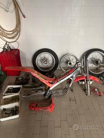 Trial gas gas txt  a pezzi