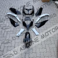 KIT CARENE IN O-F-F-E-R-T-A TMAX 01 07 NERO LUCIDO