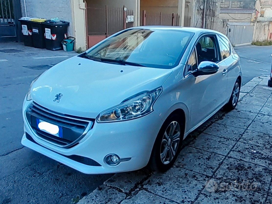 Peugeot 208 1.2 VTi 82 CV 3 porte Access