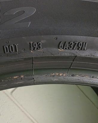 Pirelli Winter 2 Scorpion 255/45 r20