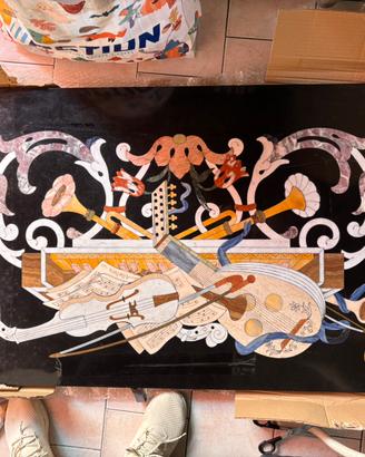 Piano in marmo nero assoluto