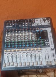 Mixer Soundcraft signature  12