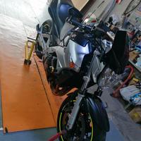 Suzuki gsr 600 