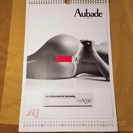 Sexy calendario pubblicita' lingerie