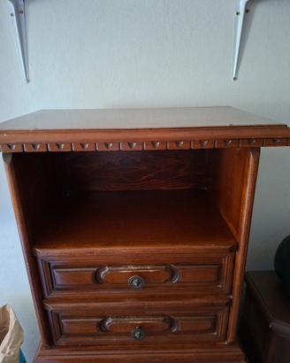 Comodini in legno