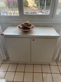 Mobile bianco laccato 2 sportelli