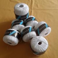 Gomitoli di cotone
