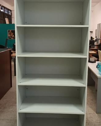 ufficio con libreria