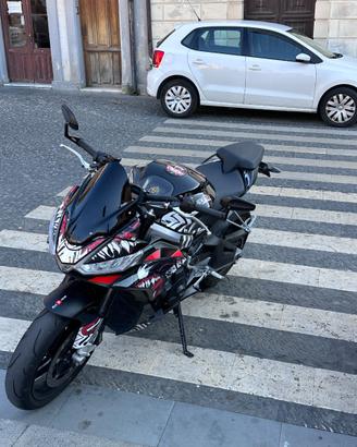 Aprilia tuono 660 factory