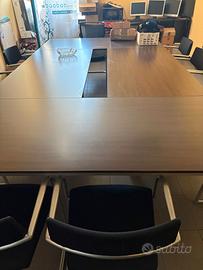 tavolo riunione con 8 sedie