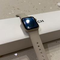 Apple Watch SE 2022 GPS 40mm Galassia come nuovo