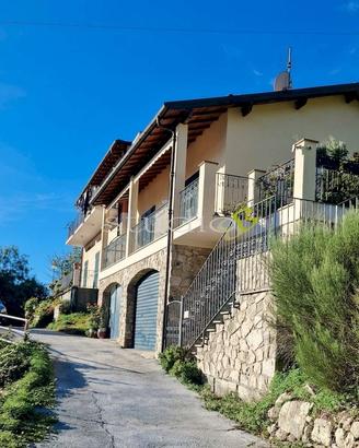 Villa a Vallebona