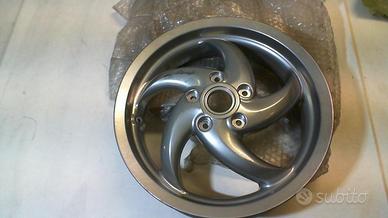 RUOTA POSTERIORE 12 x 3 RUNNER 50 GILERA 56441100B