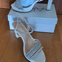 Sandali panna con strass