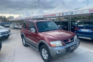 Mitsubishi Pajero 2.5 TDI 3p. GL
