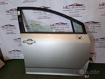 PORTIERA ANTERIORE DESTRA TOYOTA Corolla Verso 2°