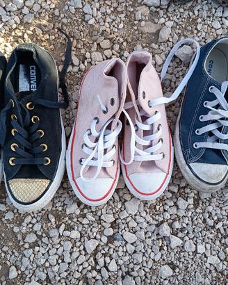Tre paia di converse