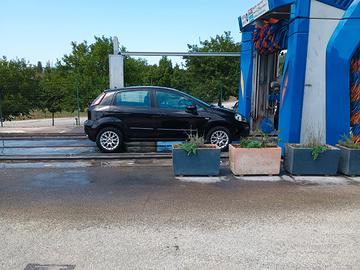 Fiat Punto Evo 5 porte metano di fabbrica