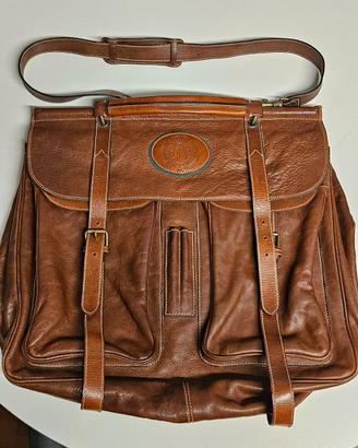 Borsa in cuoio con 2 tasche esterne e tracolla