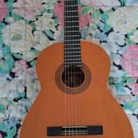 Chitarra classica Admira 