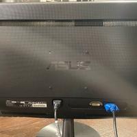 Schermo Asus 24' VGA