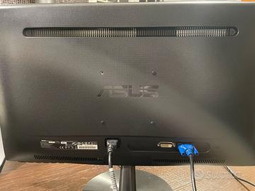 Schermo Asus 24' VGA