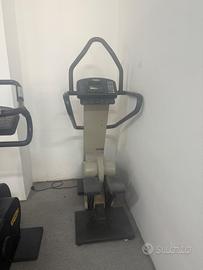 Attrezzatura cardio technogym palestra