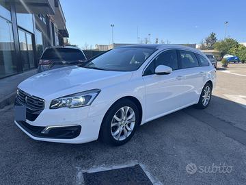 peugeot 508 Sw 1.6 diesel tetto cambio automatico