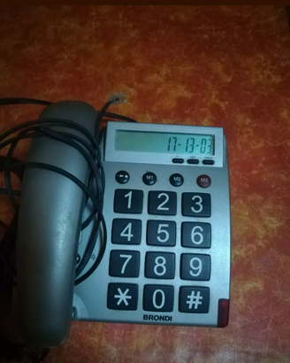 Telefono brondi x anziani