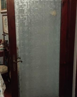 4 porte in legno e vetro spesso