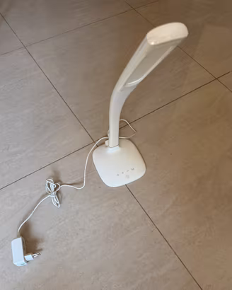 Lampada led da scrivania