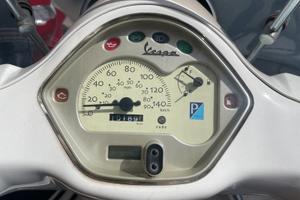 Piaggio Vespa LX 150 (2011) – 10.189 km