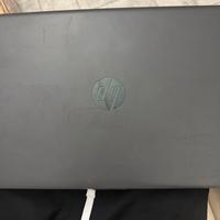HP 250 G7 Notebook PC con caricatore