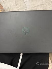 HP 250 G7 Notebook PC con caricatore