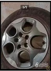 4 cerchi  16 jeep renegade perfetti