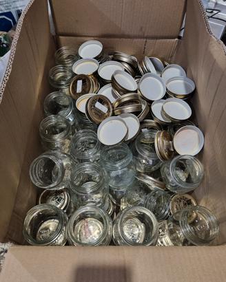 barattoli per conserve o altro 