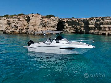 Barca OC 750 Sundek Salento Marine Walk Around